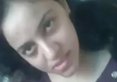 बूढ़े काले आदमी संभोग करने के आप की सेक्सी मूवी लिए एक युवा मिनक्स लाया