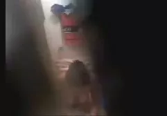 एक व्यक्ति ने एक हस्तमैथुन करने वाले श्यामला के एक गुजराती सेक्सी मूवी सदस्य की मदद की