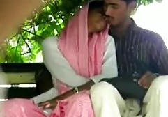 एक पतला लड़की ने कास्टिंग में खुद को पूरी तरह से मूवी सेक्सी मूवी दिखाया