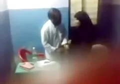 दोस्त सेक्सी फिल्म फिल्म फिल्म ने गधे में एक सुंदर लड़की और उसकी प्रेमिका के मुंह में सह विस्फोट किया