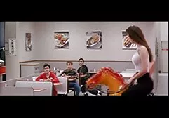लड़का दोनों छेदों में BBW सेक्स मूवी इंग्लिश फिल्म को चोदता है