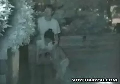लड़का दो सुंदरियों को चोदने के लिए हॉलीवुड सेक्सी मूवी कॉम भाग्यशाली था