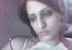 गोरा एक उत्तेजित काले आदमी के सोनाक्षी सिन्हा सेक्सी मूवी सामने एक क्रस्टेशियन के साथ खड़ा होना पसंद करता था